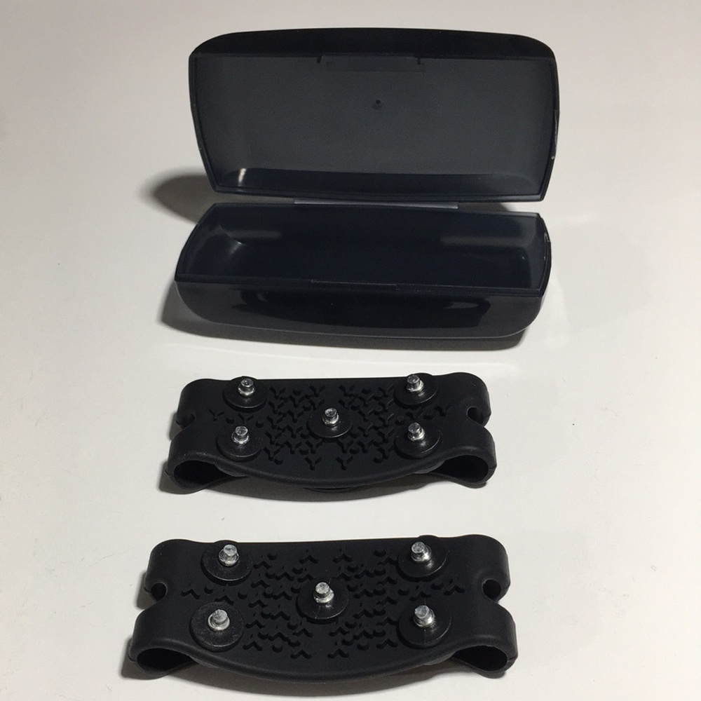 BELL & HOWELL BRAND NEW SET OF TOE ICE PICKS